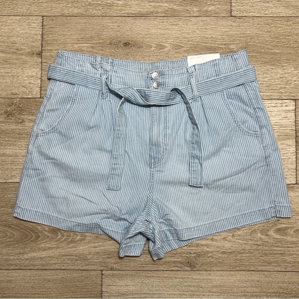 American Eagle High Waisted Paper Bag Mom Short Striped Size 16